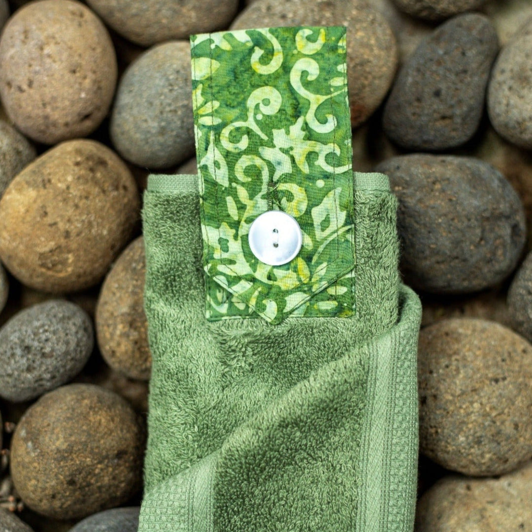 Deluxe range Modern hanging hand towel